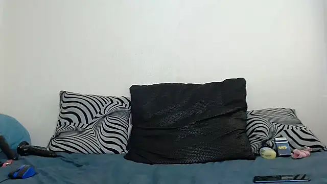 Snapshot of QueenpatieX chatting on 10/06/25, 06:44 QueenpatieX online show from 10/06/25, 06:44