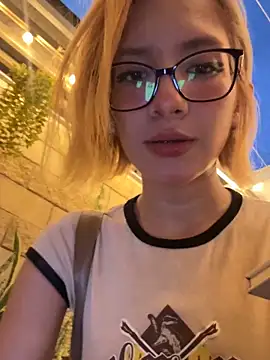 SweetBunnyGF online show from 06/11/26, 11:25