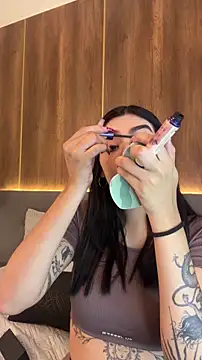 AliceRitter online show from 10/27/25, 06:12