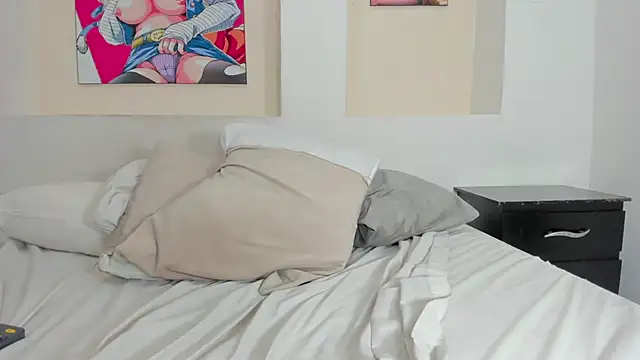 Snapshot of Emma_cartter1 chatting on 11/23/25, 03:45 Emma cartter1 online show from 11/23/25, 03:45