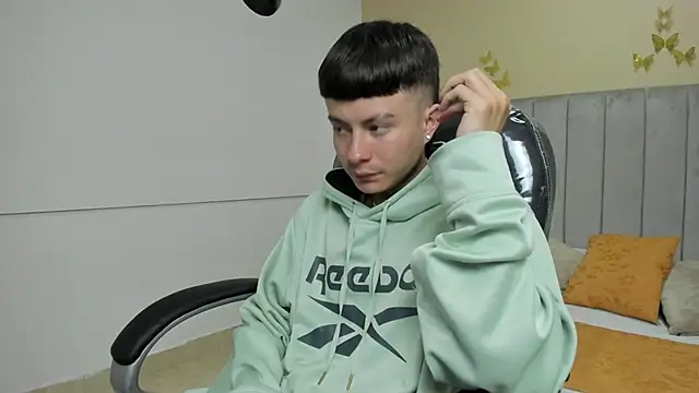 Nascary Fox online show from 01/16/26, 05:00