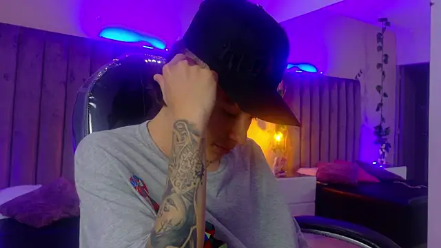 Nascary Fox online show from 01/17/26, 08:01