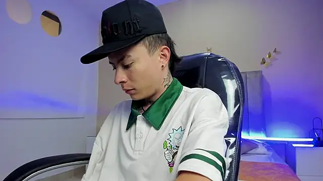 Nascary Fox online show from 04/01/26, 12:39