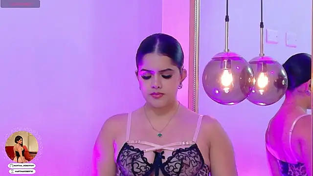 Martina-Roberts- online show from 05/25/26, 03:45