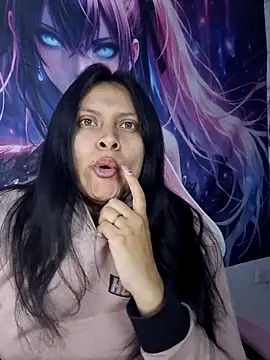 Snapshot of lana_love69 chatting on 04/16/26, 11:44 lana love69 online show from 04/16/26, 11:44