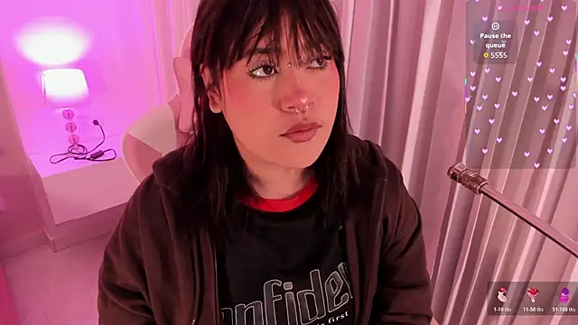 mia yeager online show from 01/16/26, 03:32