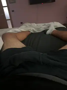 Lathotchubby online show from 06/06/26, 04:55