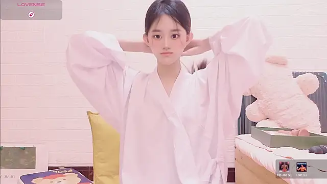 marina-cutegirll online show from 02/21/26, 04:24