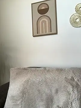 stelli 99 online show from 12/02/25, 09:36