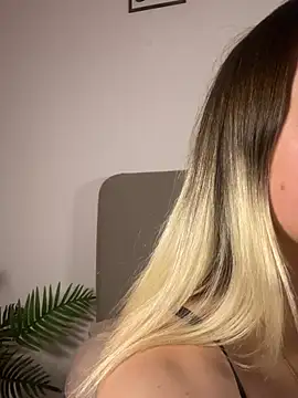 stelli 99 online show from 02/20/26, 06:08