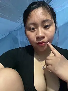 maianhcute online show from 03/23/26, 01:48