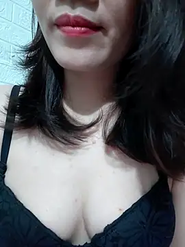 Singlemom69x online show from 05/11/26, 02:45