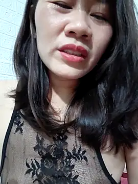 Singlemom69x online show from 06/03/26, 02:33