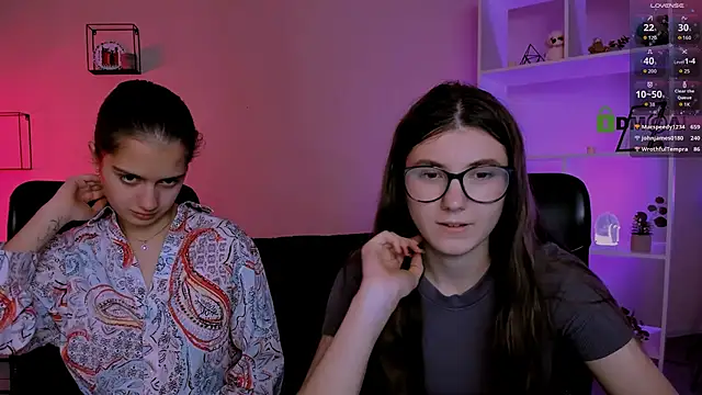 Snapshot of talia_seduce chatting on 12/15/25, 02:21 talia seduce online show from 12/15/25, 02:21