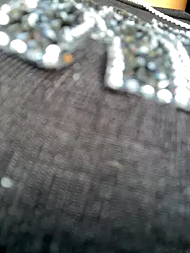 Snapshot of Ngoc-bbi chatting on 09/15/25, 10:04 Ngoc-bbi online show from 09/15/25, 10:04