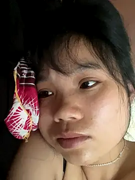 Snapshot of Ngoc-bbi chatting on 10/06/25, 02:09 Ngoc-bbi online show from 10/06/25, 02:09