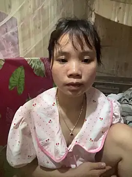 Ngoc-bbi online show from 04/16/26, 01:45