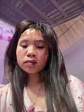 Ngoc-bbi online show from 04/25/26, 04:37