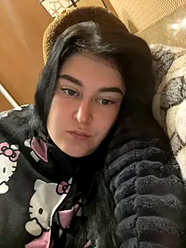 Snapshot of DazzzlingDame chatting on 10/08/25, 02:14 DazzzlingDame online show from 10/08/25, 02:14