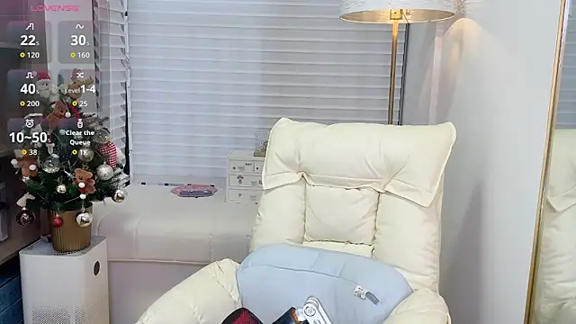 BlueBaby-77 online show from 09/20/25, 09:21