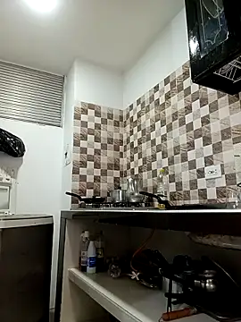 dulcelatin21 online show from 09/18/25, 09:50