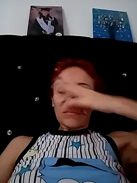 dulcelatin21 online show from 10/06/25, 03:09