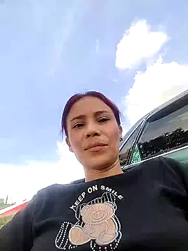 dulcelatin21 online show from 11/04/25, 08:30