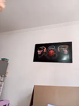 dulcelatin21 online show from 12/17/25, 04:02