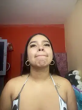 SweetSophie26 online show from 06/24/26, 03:27