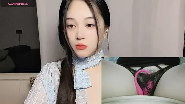 woaiqinqin online show from 09/30/25, 03:50