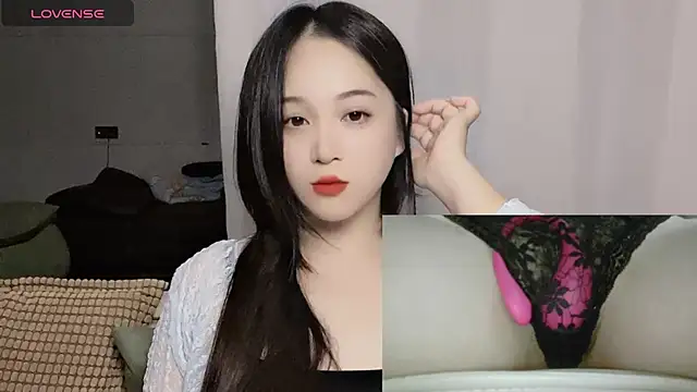 woaiqinqin online show from 10/03/25, 04:37