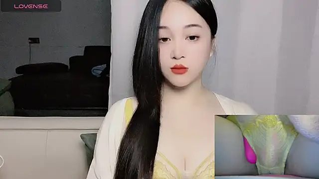 woaiqinqin online show from 12/14/25, 03:06