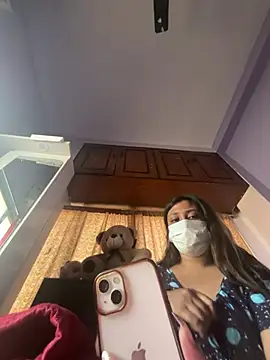 Snapshot of angelofyourworld chatting on 03/27/26, 05:57 angelofyourworld online show from 03/27/26, 05:57