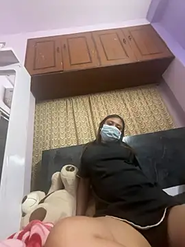 Snapshot of angelofyourworld chatting on 04/15/26, 07:58 angelofyourworld online show from 04/15/26, 07:58