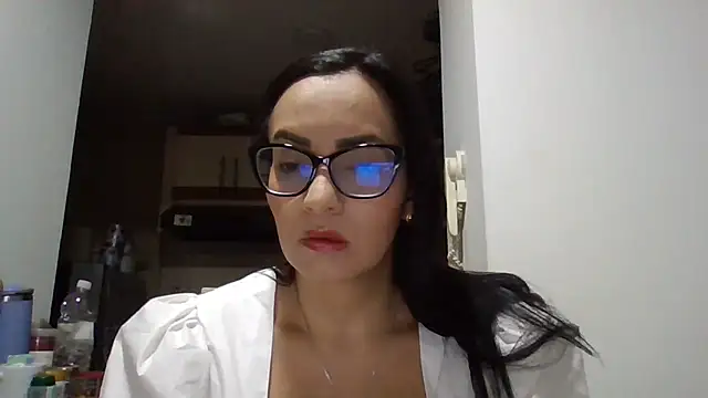 Snapshot of sarita_star chatting on 06/24/26, 09:03 sarita star online show from 06/24/26, 09:03
