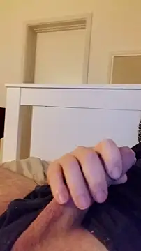 NewJoiner online show from 04/14/26, 06:36