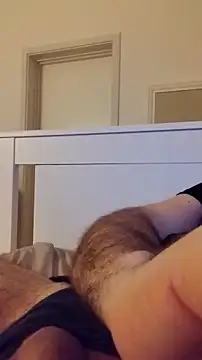 NewJoiner online show from 04/15/26, 06:37