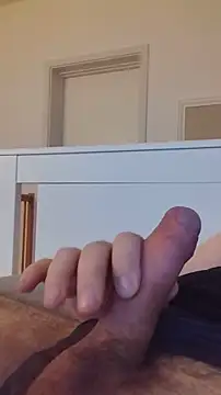 NewJoiner online show from 07/30/26, 06:40