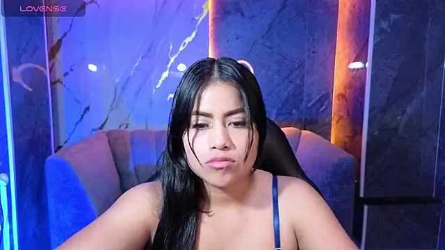 Snapshot of Victoria_b_ chatting on 10/29/25, 07:48 Victoria b online show from 10/29/25, 07:48