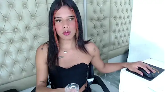 JessicaHott01 online show from 03/22/26, 07:28