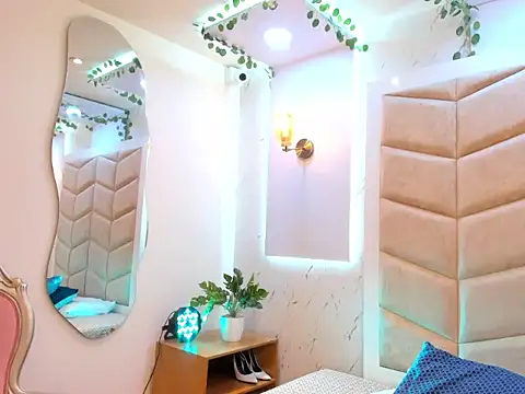 JanexHope online show from 11/29/25, 09:18