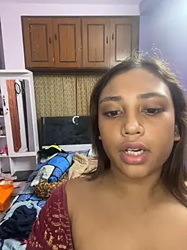 goodvibesonly44445 online show from 10/29/25, 02:08