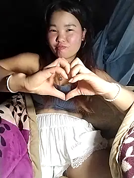 lylylove online show from 03/24/26, 04:45