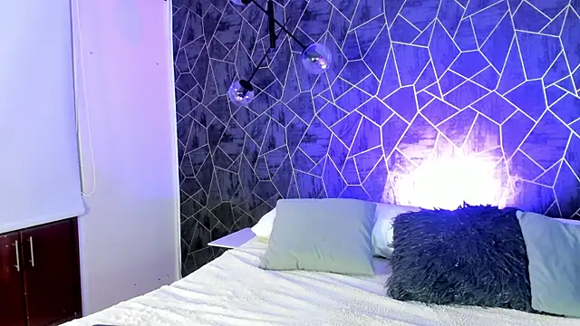 skailyn angels online show from 11/19/25, 04:45