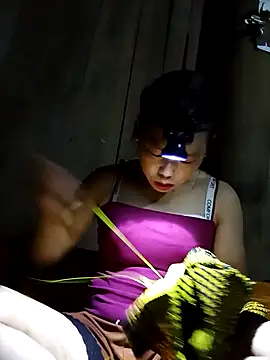 Ngocmi909 online show from 10/10/25, 01:10