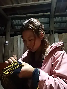 Ngocmi909 online show from 11/18/25, 01:37