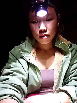 Ngocmi909 online show from 02/27/26, 07:25