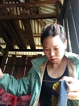 Ngocmi909 online show from 04/19/26, 02:55