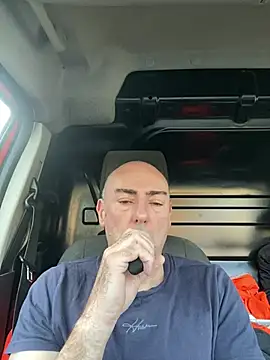 Richmcgee online show from 04/08/26, 06:46