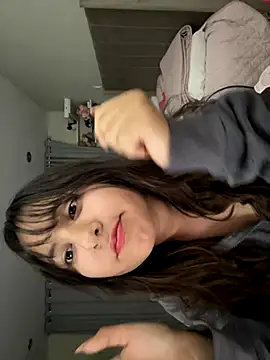 Snapshot of bunnytentacion chatting on 11/11/25, 11:38 bunnytentacion online show from 11/11/25, 11:38